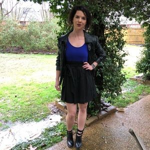 Color block dress with tie waist
